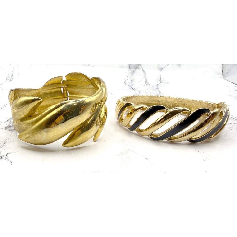 Set of 2 Gold Tone Hinged Clamper Cuff Bracelets Black‎ Enamel 8 Inch